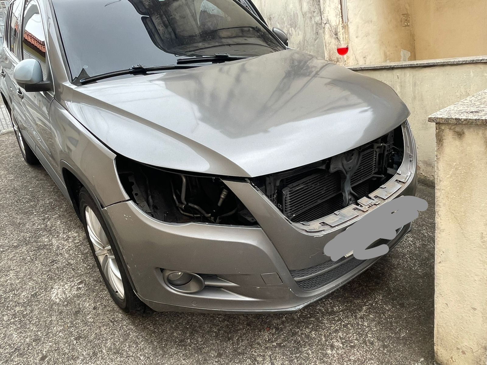 VW Tiguan desmontado